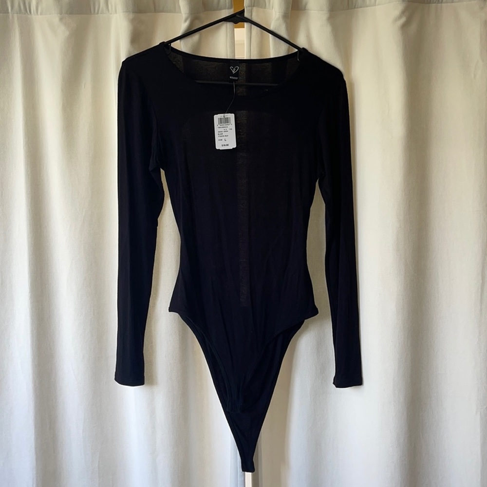 Windsor NWT Long Sleeve Bodysuit with Cut‑Out Back Size L